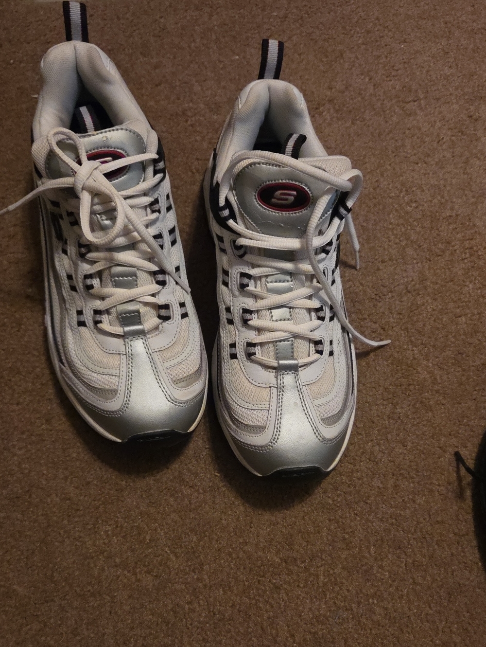 Skechers White Silver Accent Low-Top Sneakers